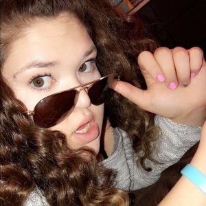 Meet your Posher, Makenna